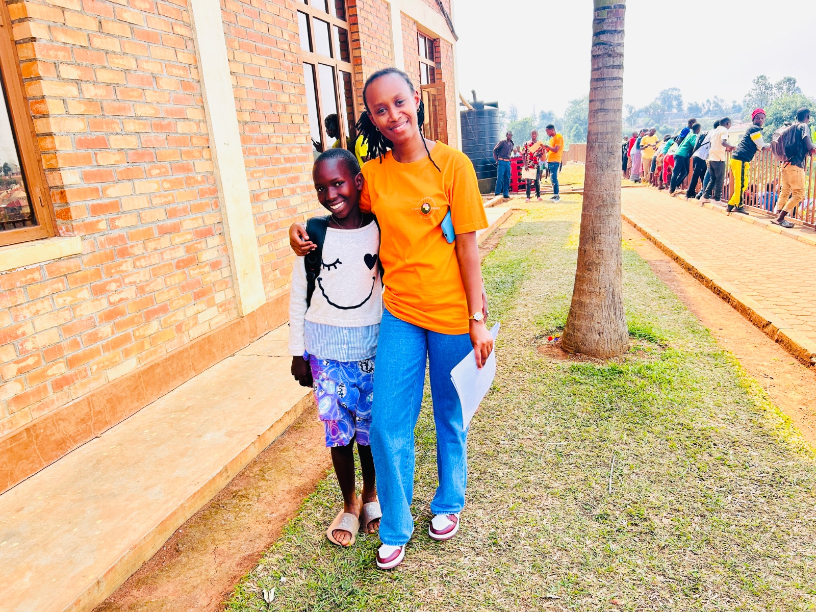 Uwayezu Angelique (student) and Aline Kamanzi (ASEF staff)